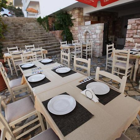 Hotel Prishtina Sarande Ngoại thất bức ảnh