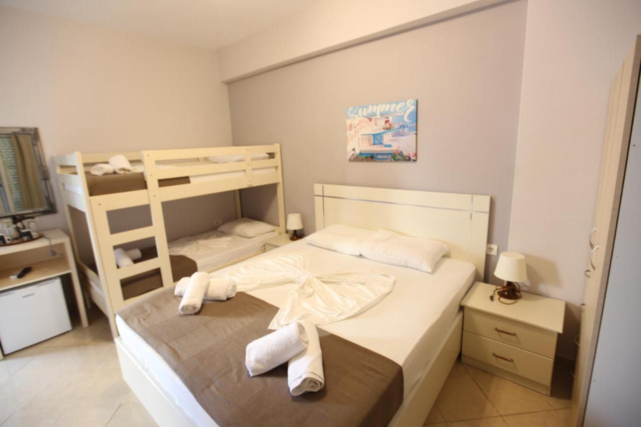 Hotel Prishtina Sarande Ngoại thất bức ảnh