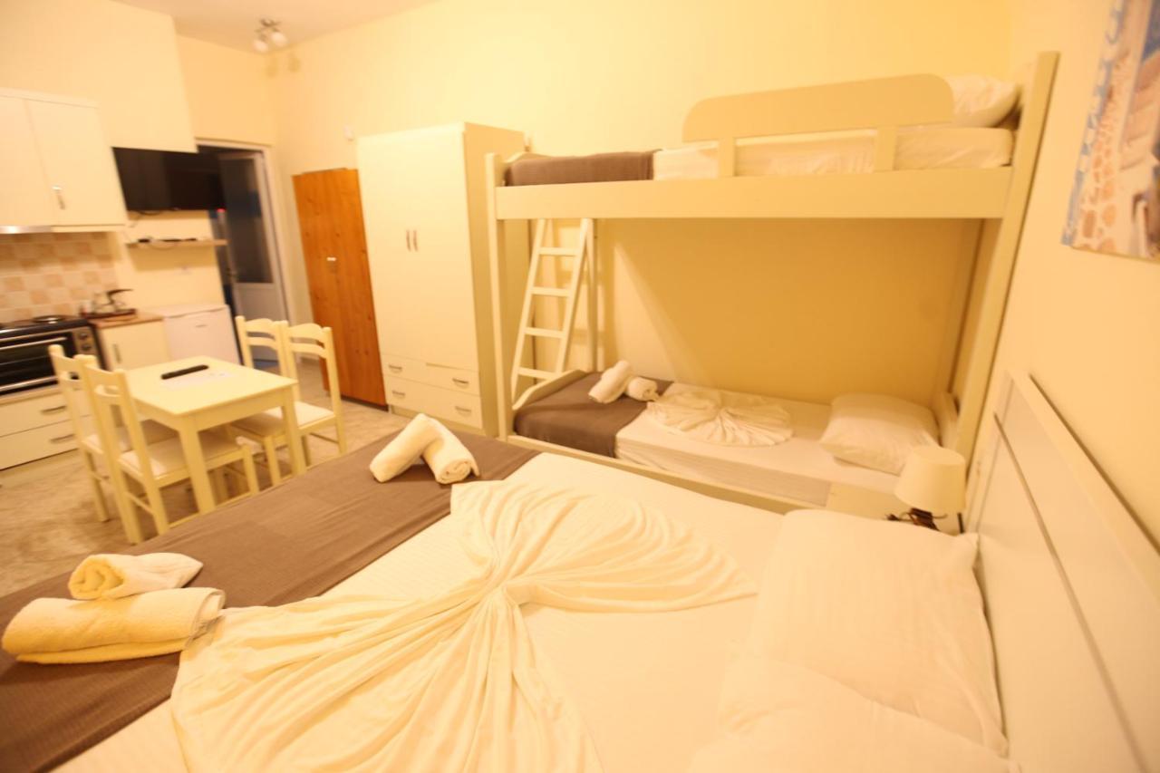 Hotel Prishtina Sarande Ngoại thất bức ảnh