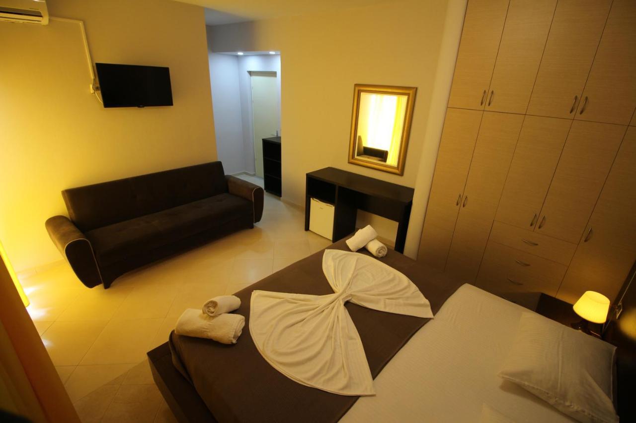 Hotel Prishtina Sarande Ngoại thất bức ảnh